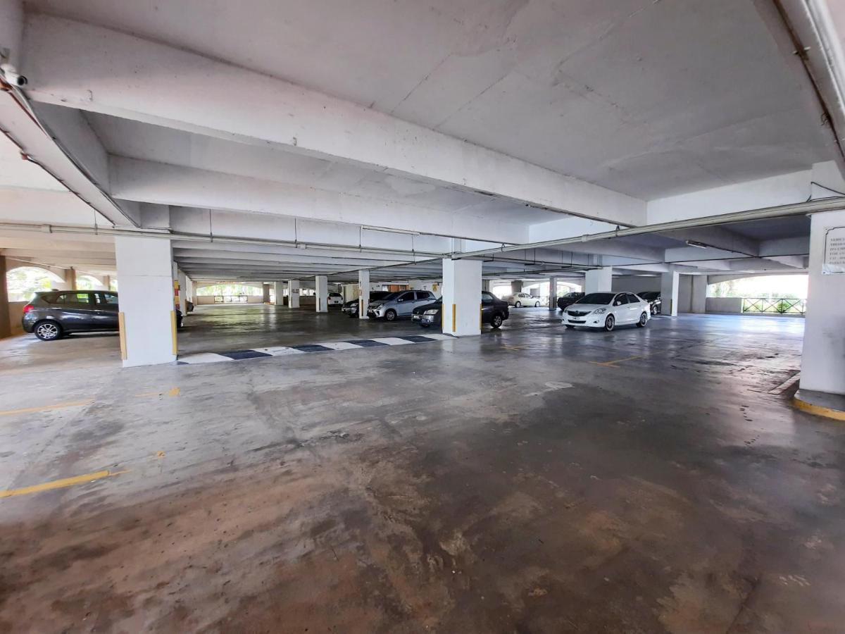 Good2Stay Apartment 6-8Pax L 3R2B L 2 Parking L Coway Water L Unifi I Swimming Pool Malacca Екстер'єр фото